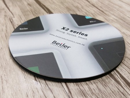 Magneettinen juoma-alusta